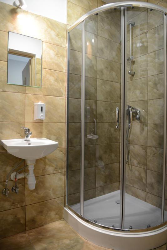 Zacisze Lesne Hostel Лидзбарк Вармински Екстериор снимка